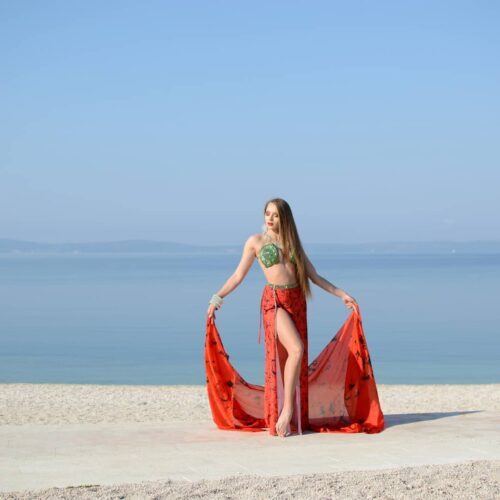 Belly Dance with veil